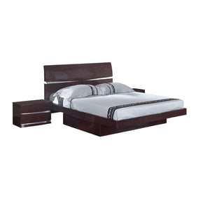 HomeRoots Four Piece Solid Wood Bedroom Set with Mirror - Modern Design, Warm Brown Finish, Durable Quality 343925