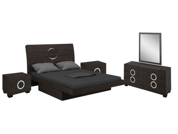 HomeRoots Four Piece Gray Solid Wood Bedroom Set - Modern Design with Mirror, Ample Storage & Durability 343929