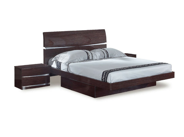 Homeroots 80" X 60"  X 42.5" 4pc Queen Modern Wenge High Gloss Bedroom Set Wenge Solid Manufactured Wood 343942