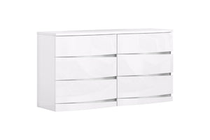 HomeRoots Four Piece White Bedroom Set with Mirror - Modern Solid & Manufactured Wood for Stylish Storage 343943