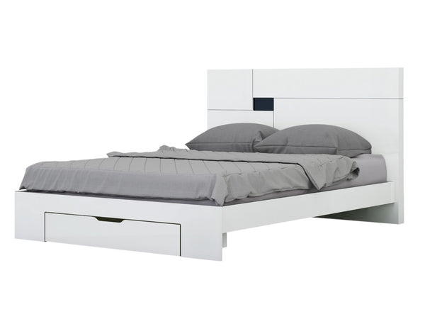 HomeRoots Four Piece White Solid Wood Bedroom Set - Modern Design with Mirror for a Stylish, Durable Retreat 343980