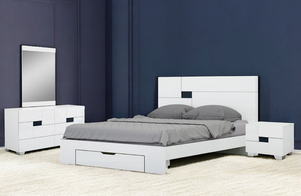 HomeRoots Four Piece White Solid Wood Bedroom Set - Modern Design with Mirror for a Stylish, Durable Retreat 343980