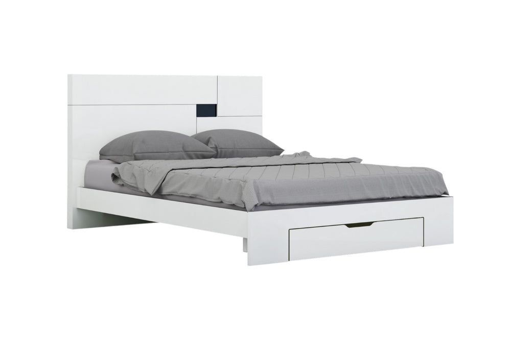 HomeRoots Four-Piece Solid Wood Bedroom Set in Crisp White - Modern Design with Mirror, Nightstand & Dresser 343981