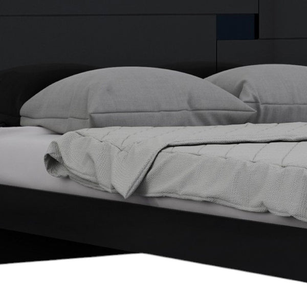 HomeRoots Four Piece Black Solid Wood Bedroom Set – Modern Minimalist Design with Ample Storage & Style 343986