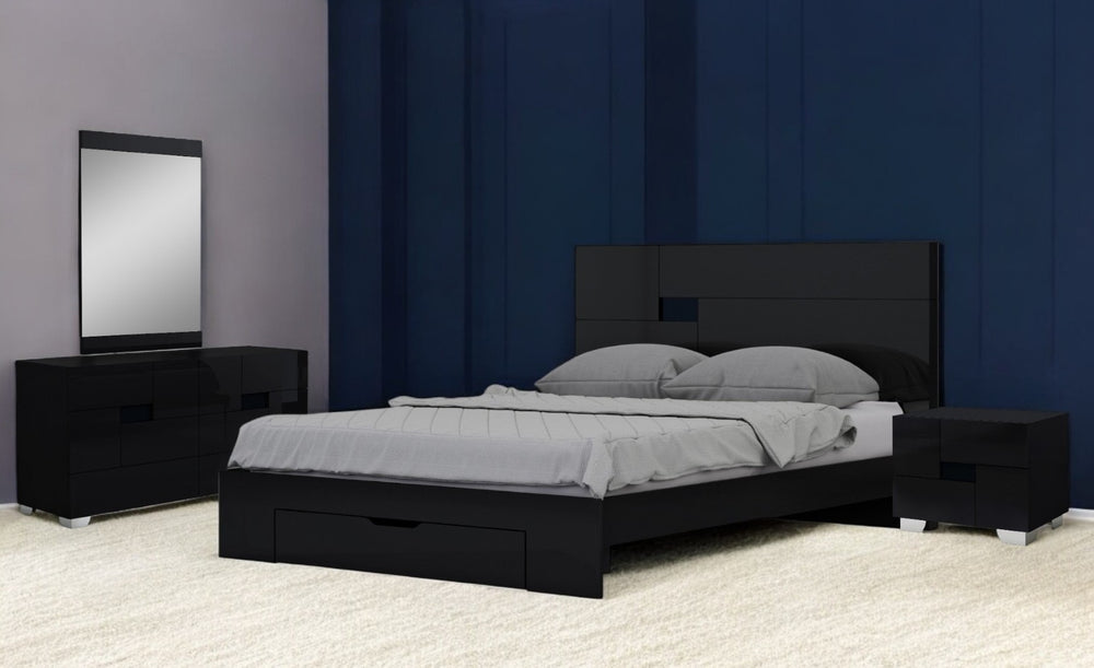 HomeRoots Four Piece Black Solid Wood Bedroom Set – Stylish Modern Design with Dresser, Mirror & Storage Solutions 343990