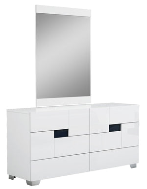 Homeroots Four Piece White Solid Wood Bedroom Set With Mirror White  343991
