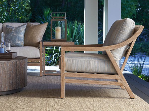 Lexington Tommy Bahama Outdoor 3450-11-40 Lounge Chair - Elegant Outdoor Seating From Stillwater Cove Collection By Tommy Bahama  Wood 3450-11-40