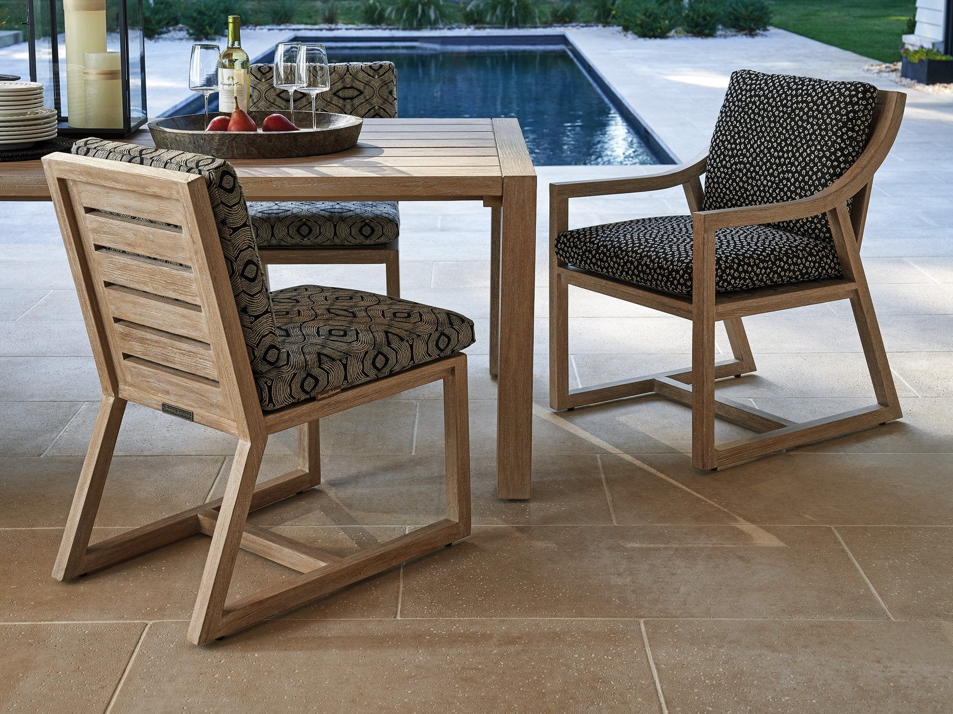 Tommy Bahama Outdoor 3450-877 Dining Table