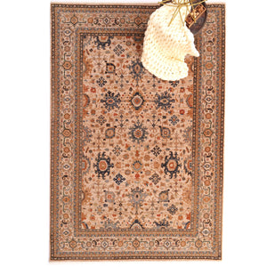 Capel Rugs Lineage-keshan Exquisite New Zealand Wool Rug – Timeless Artistry For Elegant Home Décor Sand, Tan 100% Wool 3457rs06070910700