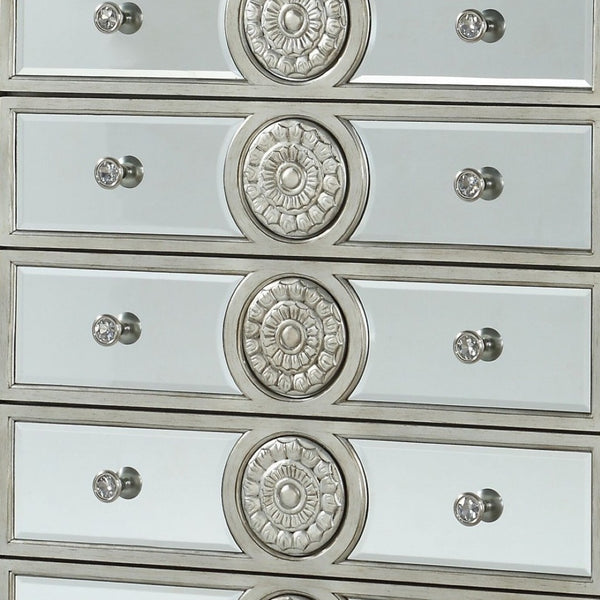 HomeRoots 20" Elegant Solid Wood Six Drawer Double Dresser for Ample Storage and Stylish Bedroom Decor Clear 347080