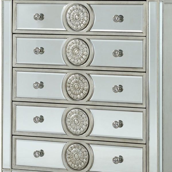HomeRoots 20" Elegant Solid Wood Six Drawer Double Dresser for Ample Storage and Stylish Bedroom Decor Clear 347080