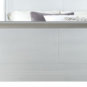 Homeroots 80" X 90" X 47" Platinum Wood Eastern King Bed  Wood 347101