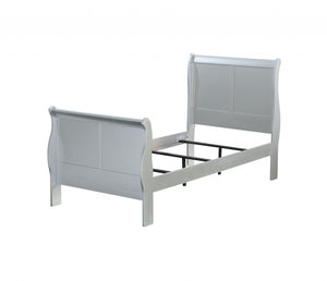 Homeroots 41" X 85" X 47" Platinum Wood Twin Bed  Wood 347107