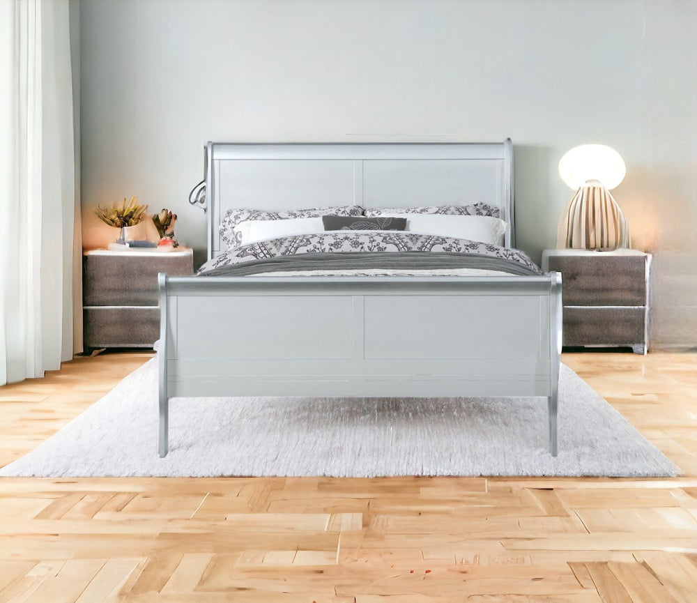 HomeRoots King Silver Sleigh Bed - Elegant Design for Timeless Sophistication and Luxurious Comfort in Bedrooms Eastern King 347109