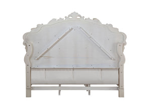 Homeroots Antiqued White Queen Tufted Upholstered Silk Bed Frame With Nailhead Trim  Manufactured Wood 347173