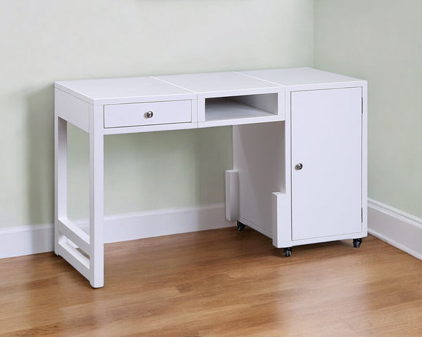 Homeroots 48" White Writing Desk   347526
