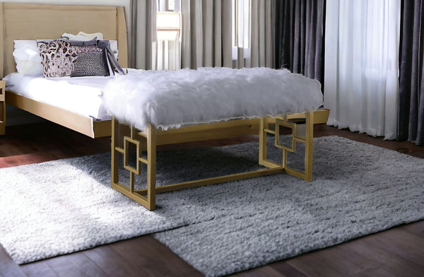 Homeroots 18" White And Gold Upholstered Faux Fur Bench  Metal 347540