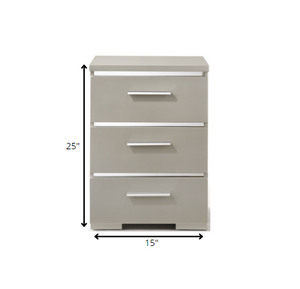 Homeroots 15" X 18" X 25" Silver Wood Veneer (Paper) Nightstand   347545