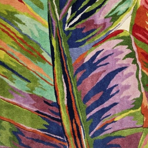 Homeroots 5' Ivory Round Wool Tropical Botanical Hand Tufted Area Rug  Wool 349744