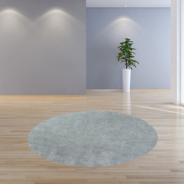 Homeroots 8' Round  Polyester Blue Heather Area Rug  Polyester 349771