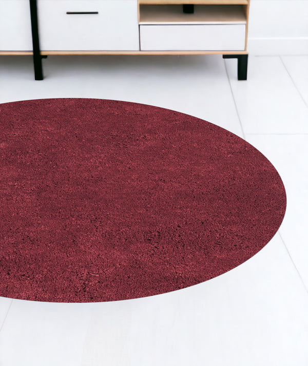 Homeroots 8' Red Round Indoor Shag Rug  Polyester 349782