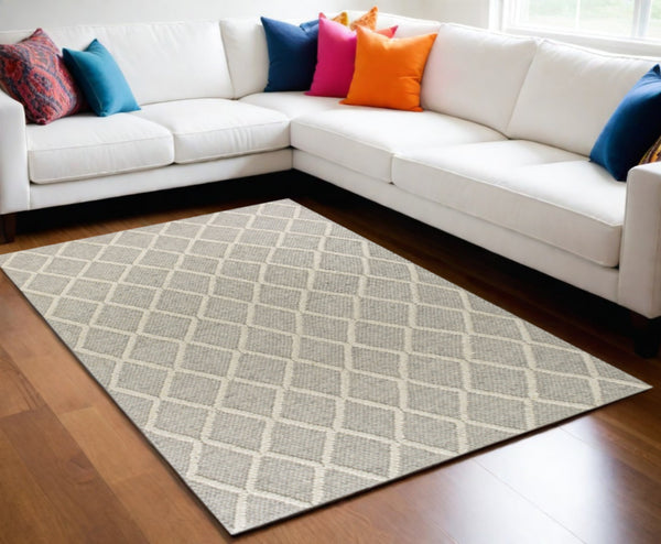 Homeroots 5' X 7'  Wool Grey Area Rug  Wool 349794