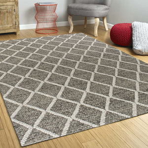 Homeroots 5' X 7' Dark Gray And Ivory Wool Diamond Hand Woven Berber Area Rug  Wool 349795