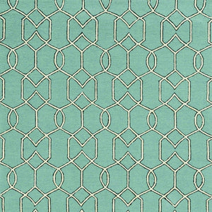 HomeRoots 7' Vibrant Green Moroccan Indoor Outdoor Area Rug - Durable, Stylish Quatrefoil Design for Any Space 7' x 10' 349806