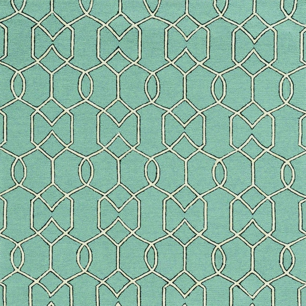 HomeRoots 7' Vibrant Green Moroccan Indoor Outdoor Area Rug - Durable, Stylish Quatrefoil Design for Any Space 7' x 10' 349806