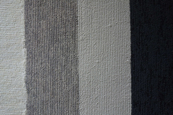 Homeroots 7' X 10' Charcoal Indoor Outdoor Area Rug  Polypropylene 349808