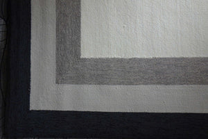 Homeroots 7' X 10' Charcoal Indoor Outdoor Area Rug  Polypropylene 349808