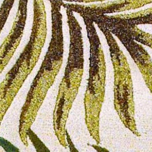 HomeRoots 5' Natural Green and Brown Wool Botanical Leaves Hand-Tufted Area Rug for Cozy Modern Spaces 5' X 8' 349816