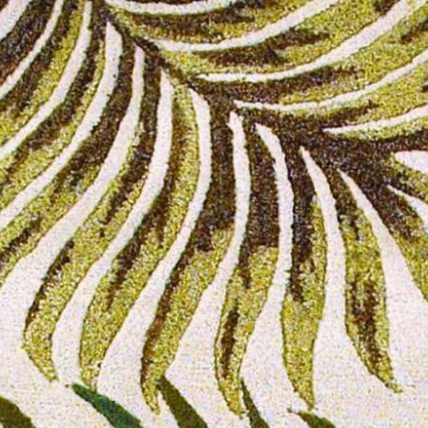 HomeRoots 5' Natural Green and Brown Wool Botanical Leaves Hand-Tufted Area Rug for Cozy Modern Spaces 5' X 8' 349816
