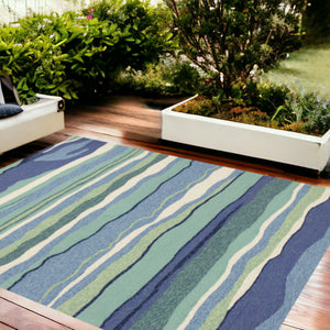 Homeroots 8' X 10' Blue Abstract Waves Indoor Outdoor Area Rug  Polypropylene 349920
