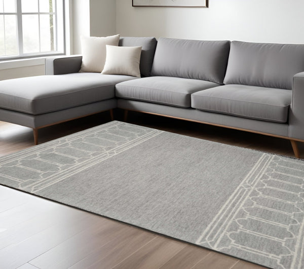 HomeRoots 8' Gray and Ivory Wool Geometric Hand-Tufted Area Rug - Modern Comfort for Living Spaces and More 8' X 10' 349950