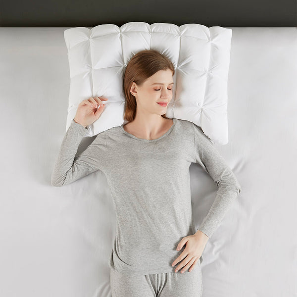 JLA Home Madison Park - Overfilled Plush Pillow Protector with 3D Puff Stitching, Zipper Closure, OEKO-TEX Soft Loft 36 L x 20 W x 0.13H MP21-8301