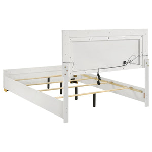 English Elm Mckee White Queen Sleigh Bed with Curved Legs and Low Profile Footboard for Cottage Rooms White B062S01759
