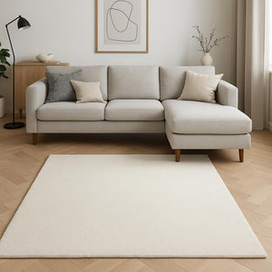HomeRoots 8' Ivory Hand-Woven Round Rug – Timeless Artisanal Design for Elegant Living Spaces and Durability 8' X 11' 350091