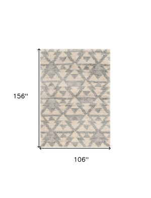 HomeRoots 8' Contemporary Ivory and Gray Geometric Area Rug for Modern Living Spaces - Durable & Stylish Design 8' X 13' 350104