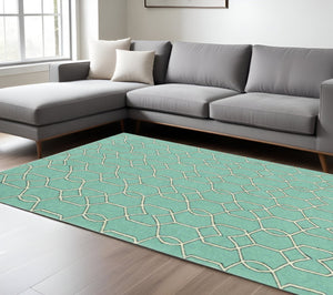 HomeRoots 7' Vibrant Green Moroccan Indoor Outdoor Area Rug - Durable, Stylish Quatrefoil Design for Any Space 8' x 11' 350180
