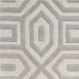 HomeRoots 8' Hand-Tufted Gray Wool Geometric Area Rug for Modern Elegance and Cozy Comfort in Your Home 8' X 10' 350246