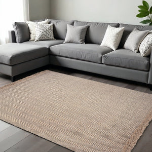 HomeRoots 9' Hand Woven Beige and Gray Wool Chevron Area Rug with Fringed Edges for Timeless Home Style 9' X 12' 350266