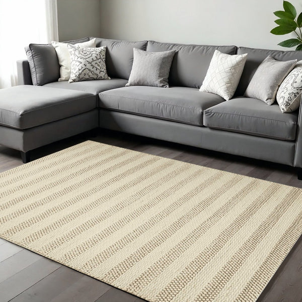 HomeRoots 5' Hand-Woven Ivory and White New Zealand Lambs Wool Area Rug for Stylish Home Décor and Comfort 8' X 10' 350291