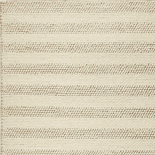 HomeRoots 5' Hand-Woven Ivory and White New Zealand Lambs Wool Area Rug for Stylish Home Décor and Comfort 8' X 10' 350291