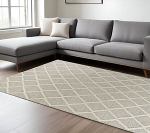 HomeRoots 5' Gray and Ivory Wool Diamond Area Rug – Hand-Woven Elegance for Timeless Home Decor and Comfort 7' X 9' 350294
