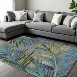 HomeRoots 5' Elegant Blue and Gray Tropical Botanical Hand-Tufted Wool Area Rug - Perfect for Any Room Decor! 7' X 9' 350323