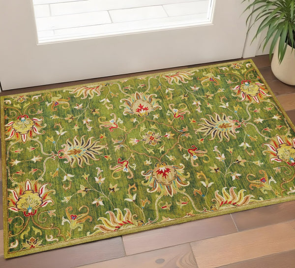 HomeRoots 8' Hand-Tufted Wool Area Rug with Elegant Floral Medallion Design in Rich Green, Red & Ivory Tones 3' X 5' 352322