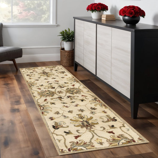 HomeRoots 8' Hand-Tufted Wool Runner Rug with Elegant Floral Medallion Design for Hallways and Entryways 8' Runner 352323