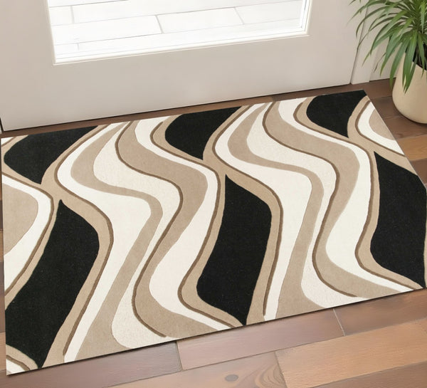 HomeRoots 8' Hand-Tufted Beige and Black Wool Abstract Area Rug - Elevate Your Space with Modern Comfort 3' x 5' 352354