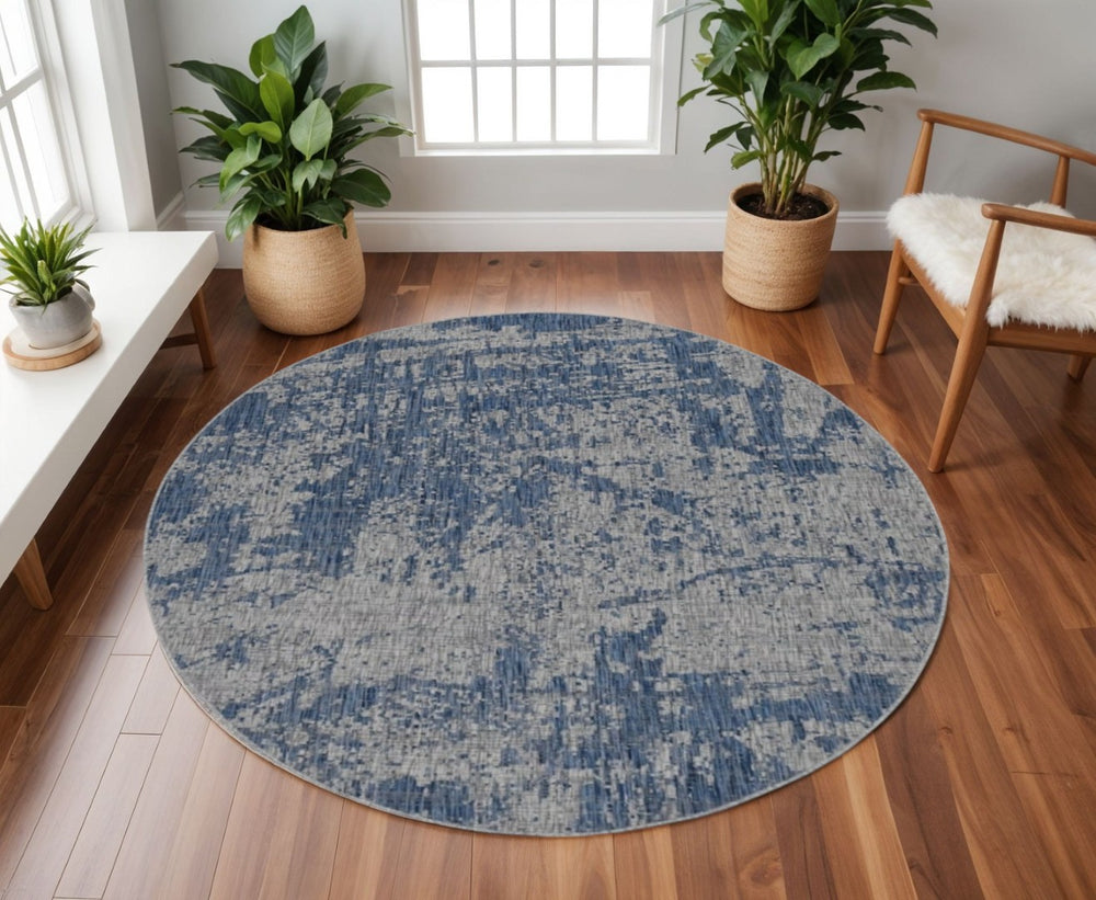 HomeRoots 8' Gray Abstract Round Rug – Contemporary Durable Design for Living Rooms, Bedrooms, and Dining Areas 8" Round 352371